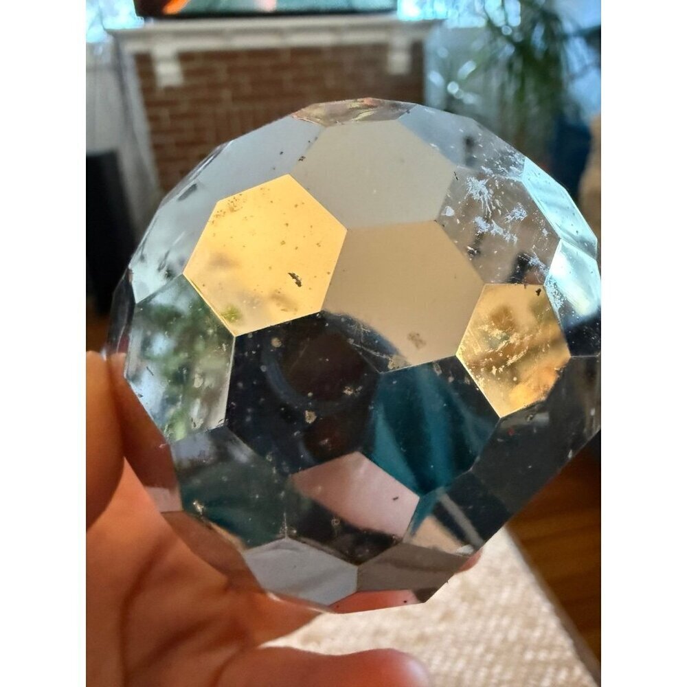 Paperweight silver disco ball - Picture 5 of 6